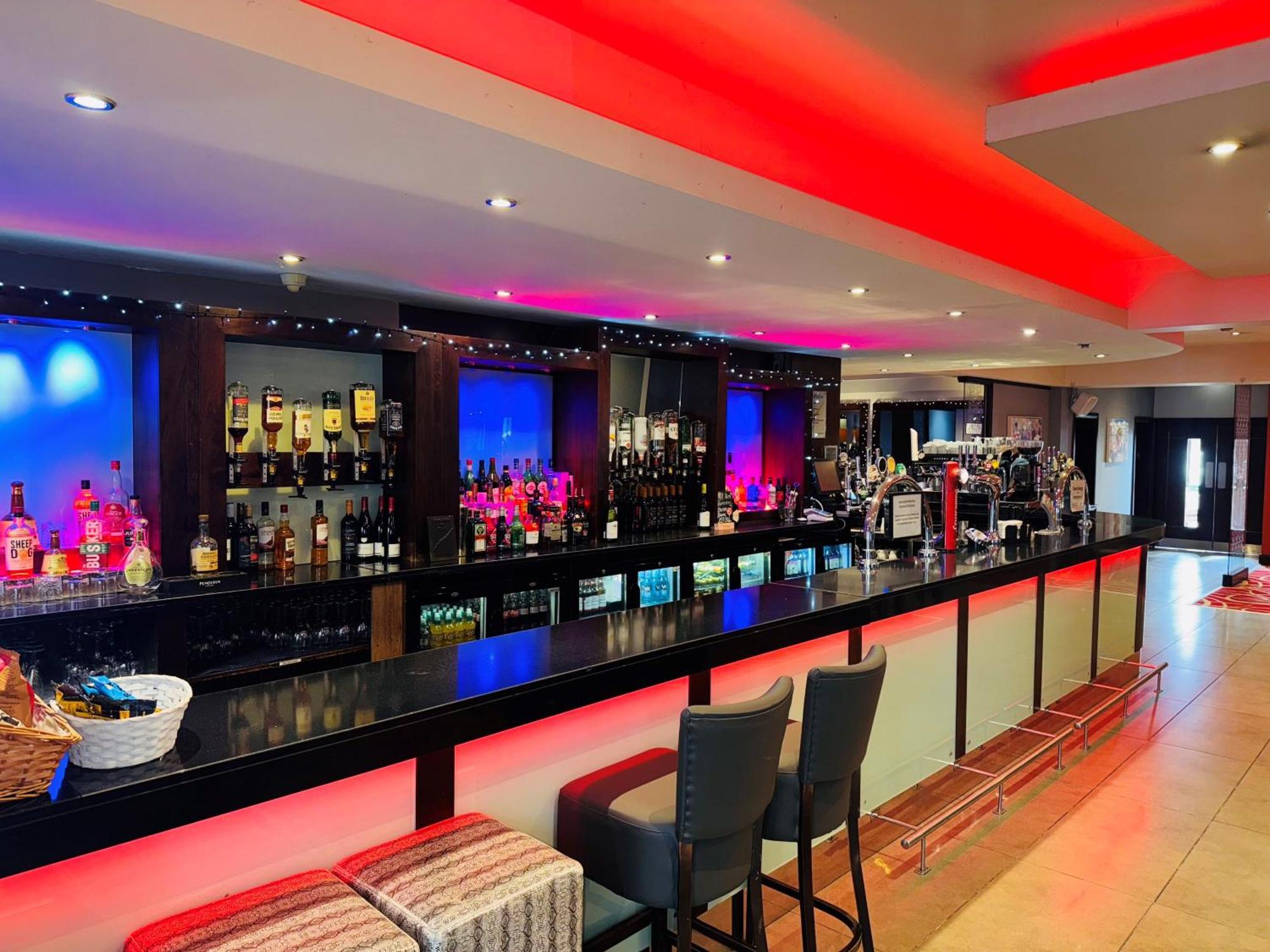 Blanco'S Hotel Port Talbot Luaran gambar